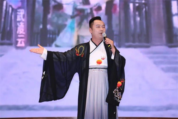 1689404493410928.jpg 71.jpg