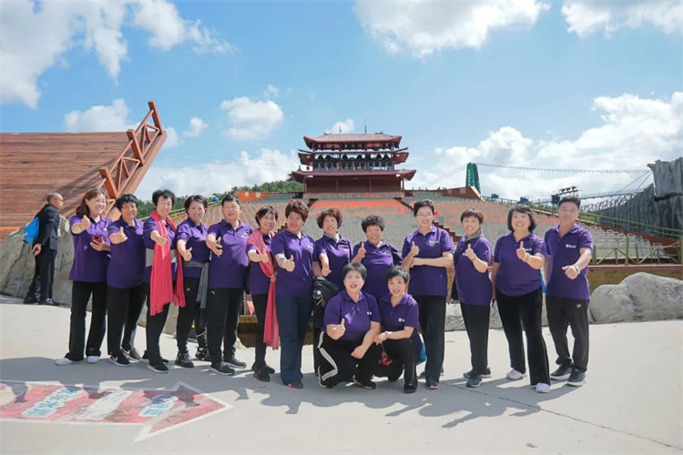 1697611978918535.jpg 141.jpg