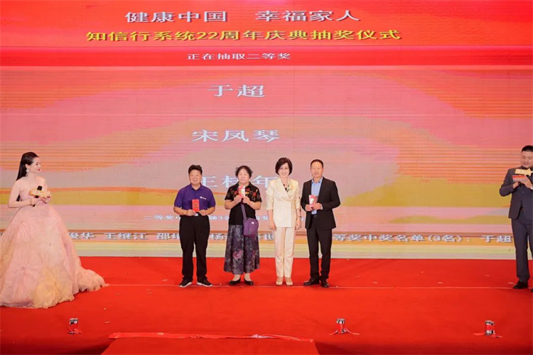 1697613364663717.jpg 185.jpg