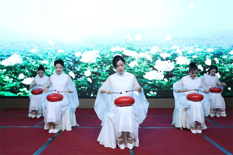 1699686624178317.jpg 109.jpg