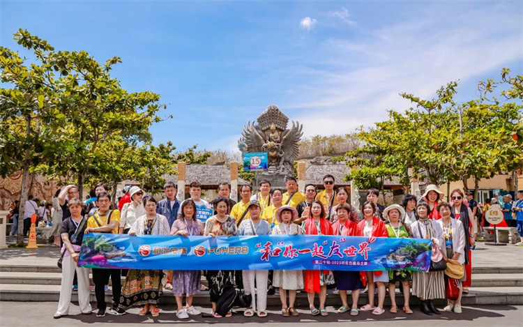 1701744487382665.jpg 40.jpg