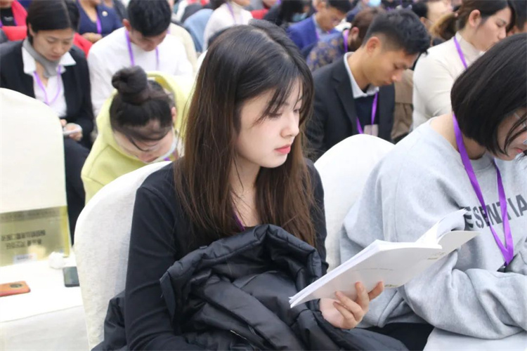 1703214937184666.jpg 53.jpg