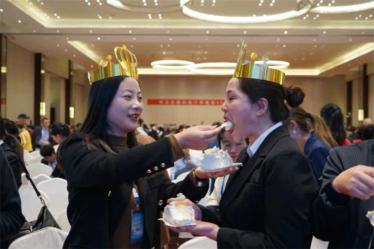 1703215249832320.jpg 70.jpg