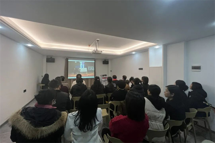 1704954476631369.jpg 5.jpg