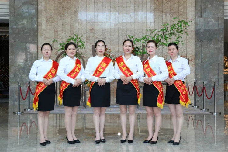 1715852446668892.jpg 74.jpg