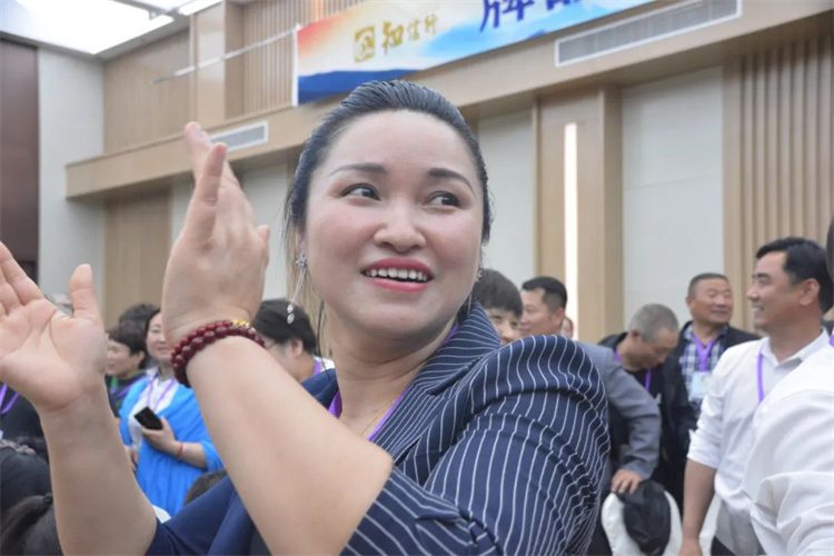 1716195770828864.jpg 84.jpg