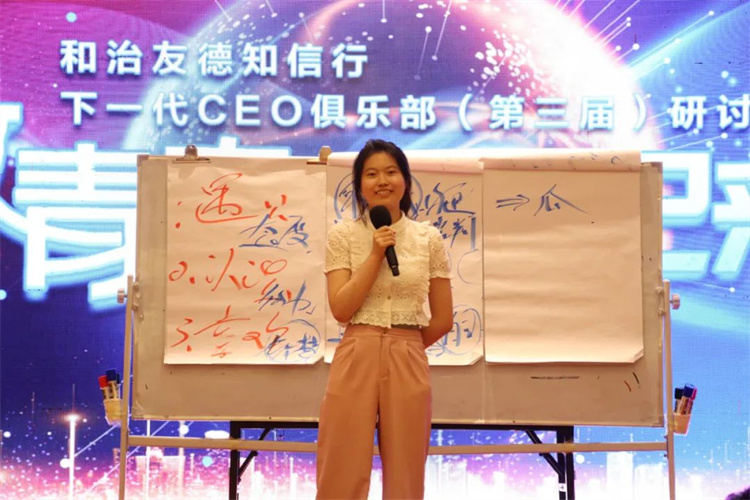 1728957672943389.jpg 17.jpg