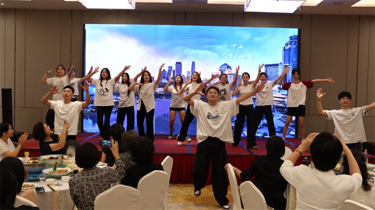 1728958290282988.jpg 088.jpg