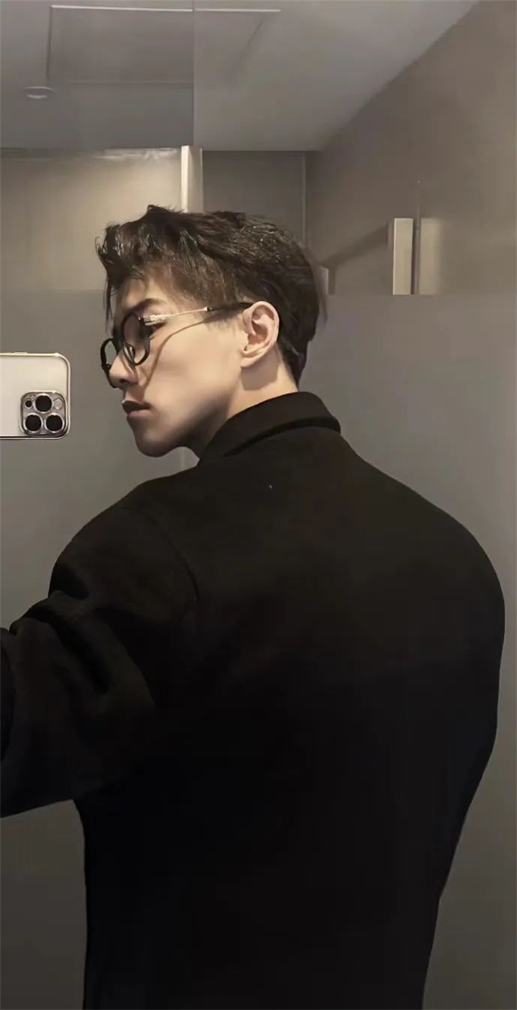 1728959205971066.jpg 80.jpg