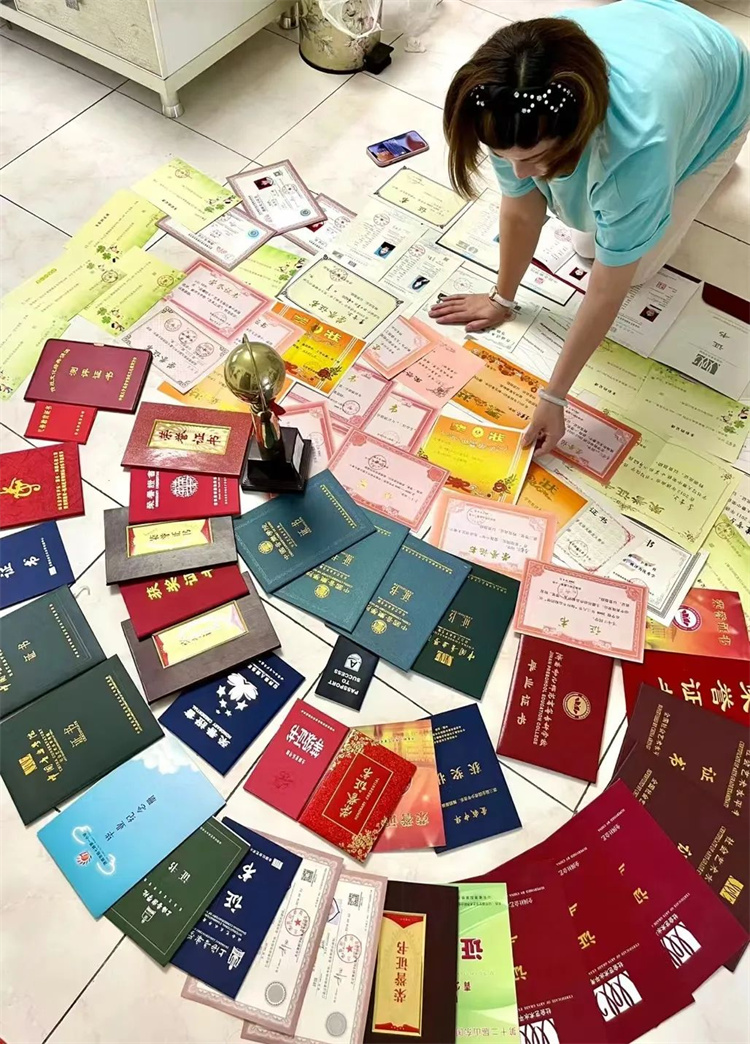 1728959651226095.jpg 95.jpg