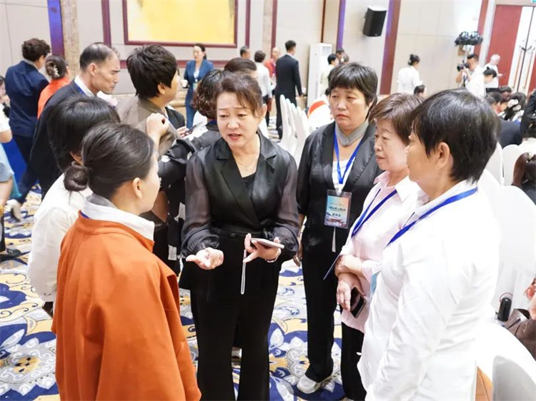 1728979526425667.jpg 35.jpg