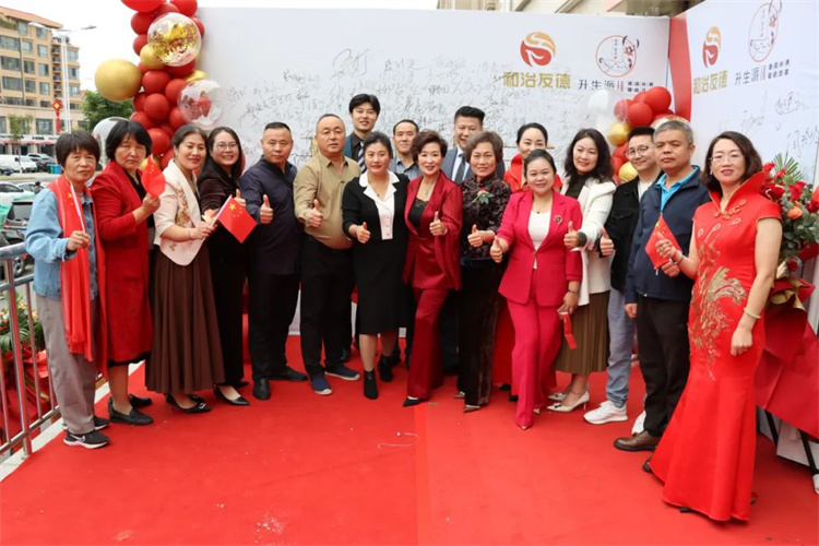 1729756127464631.jpg 44.jpg