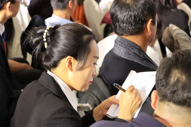 1736997618127642.jpg 35.jpg