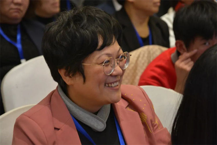 1736998281952895.jpg 74.jpg