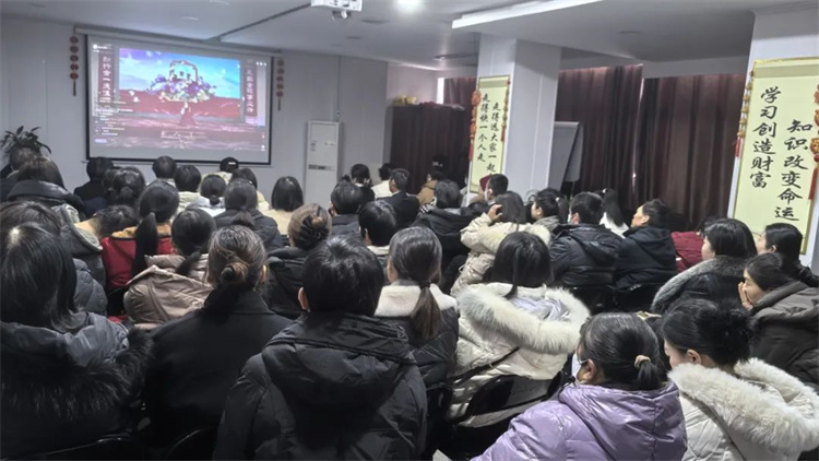 1739330058857609.jpg 18.jpg