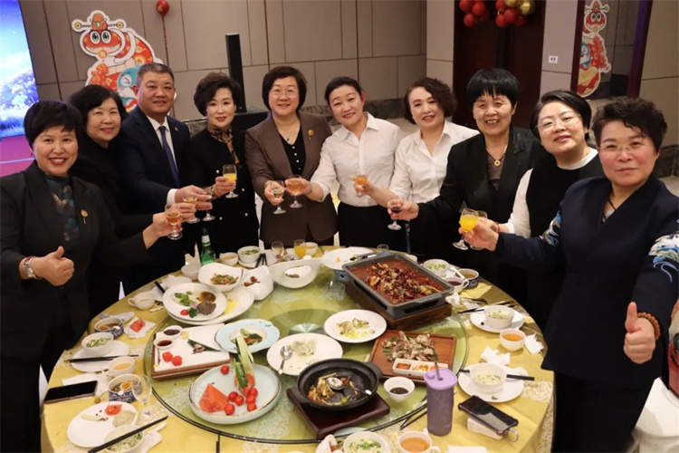 1739585787256675.jpg 25.jpg