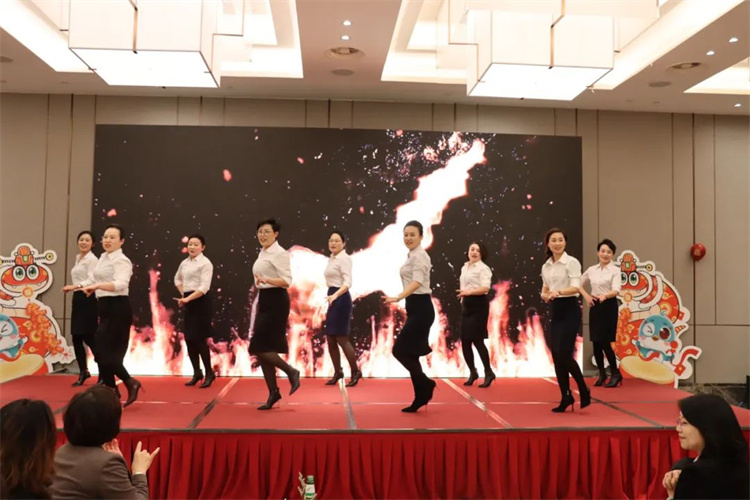 1739585913876280.jpg 35.jpg