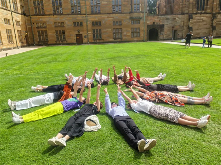 1742540679768371.jpg 56.jpg