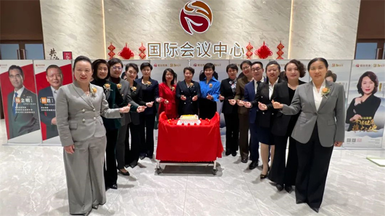 1745046057420362.jpg 72.jpg