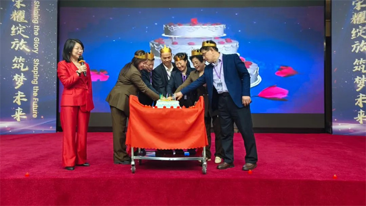 1745046149395869.jpg 78.jpg