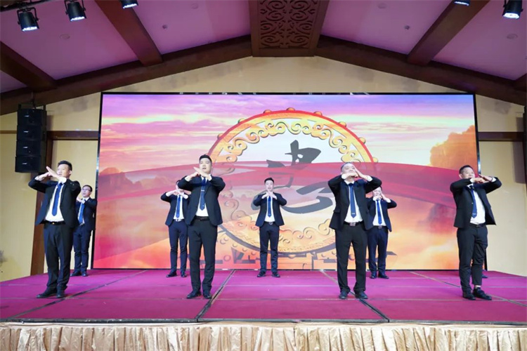 1745046475926727.jpg 92.jpg