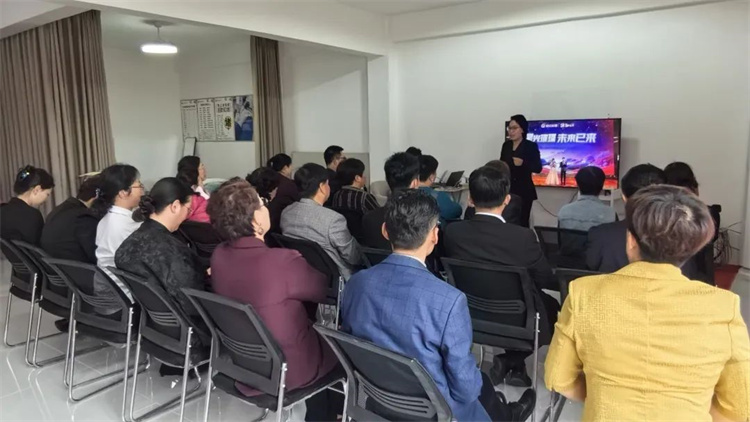 1747899501244719.jpg 13.jpg