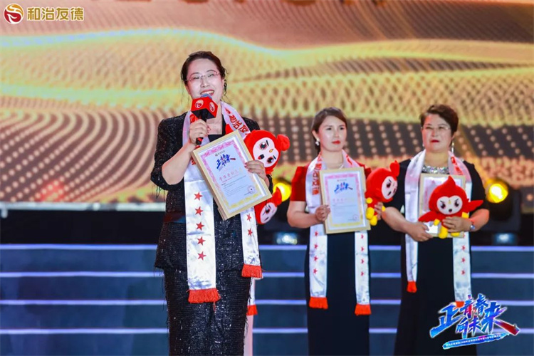 1747902593227158.jpg 32.jpg