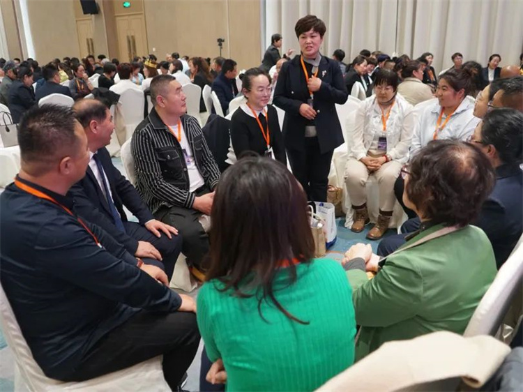 1747988165864145.jpg 60.jpg