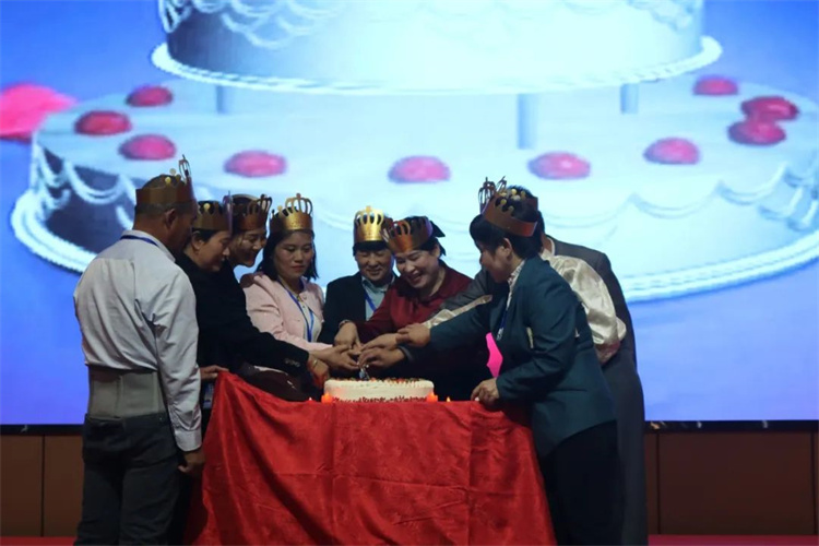 1747988584599312.jpg 81.jpg