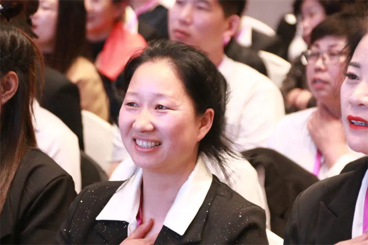 1747989000100287.jpg 113.jpg